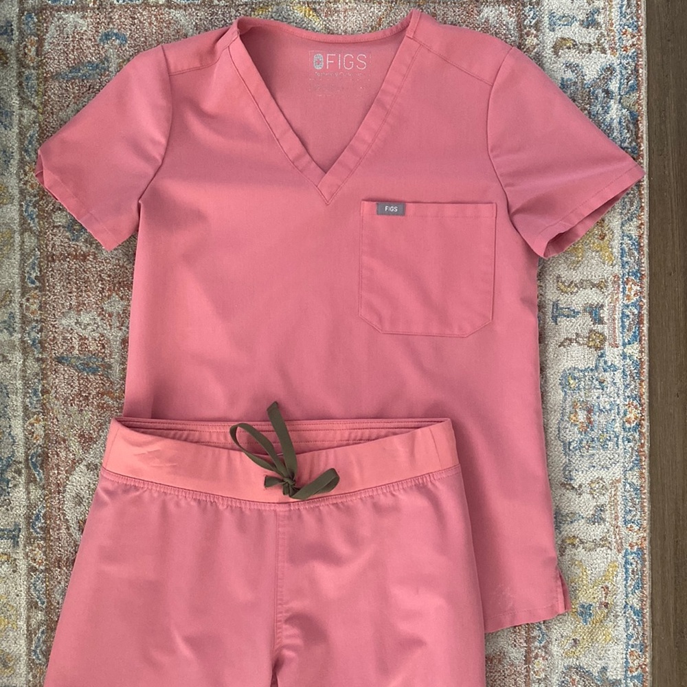 Figs scrubs set